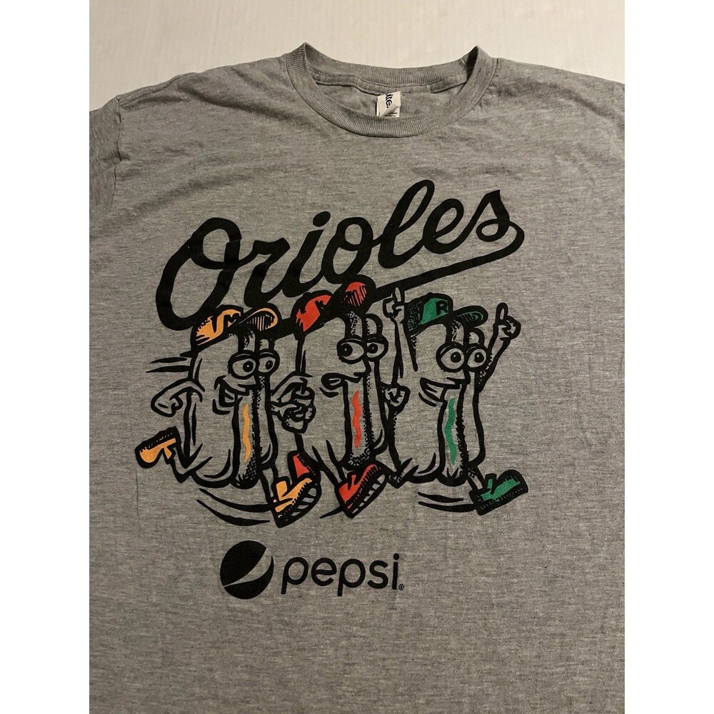 Baltimore Orioles Camden Yards Hot Dog Race XL T-Shirt Ketchup Mustard Relish